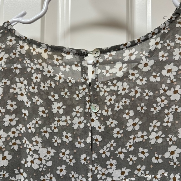 Entro Floral Mini Dress size medium‎ - Picture 4 of 4